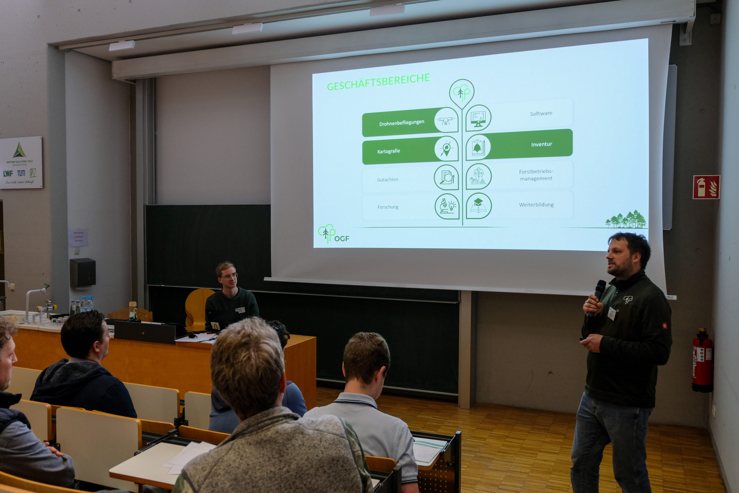 Richard Georgi of OGF presents his company's expertise during SmartForest 2026